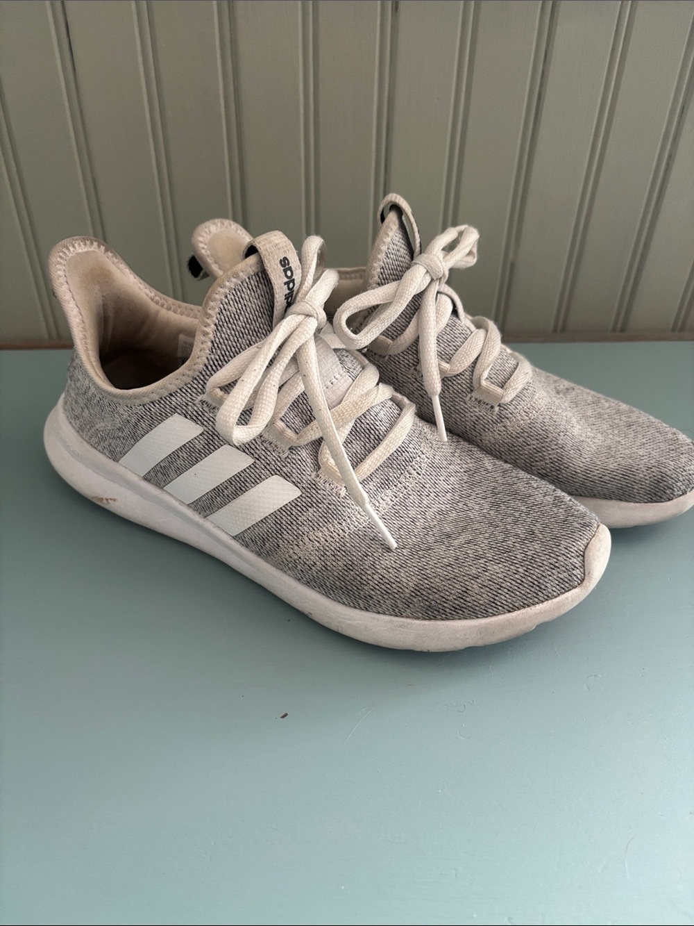 adidas Women's Gray Knit Athletic Sneakers with White Stripes
